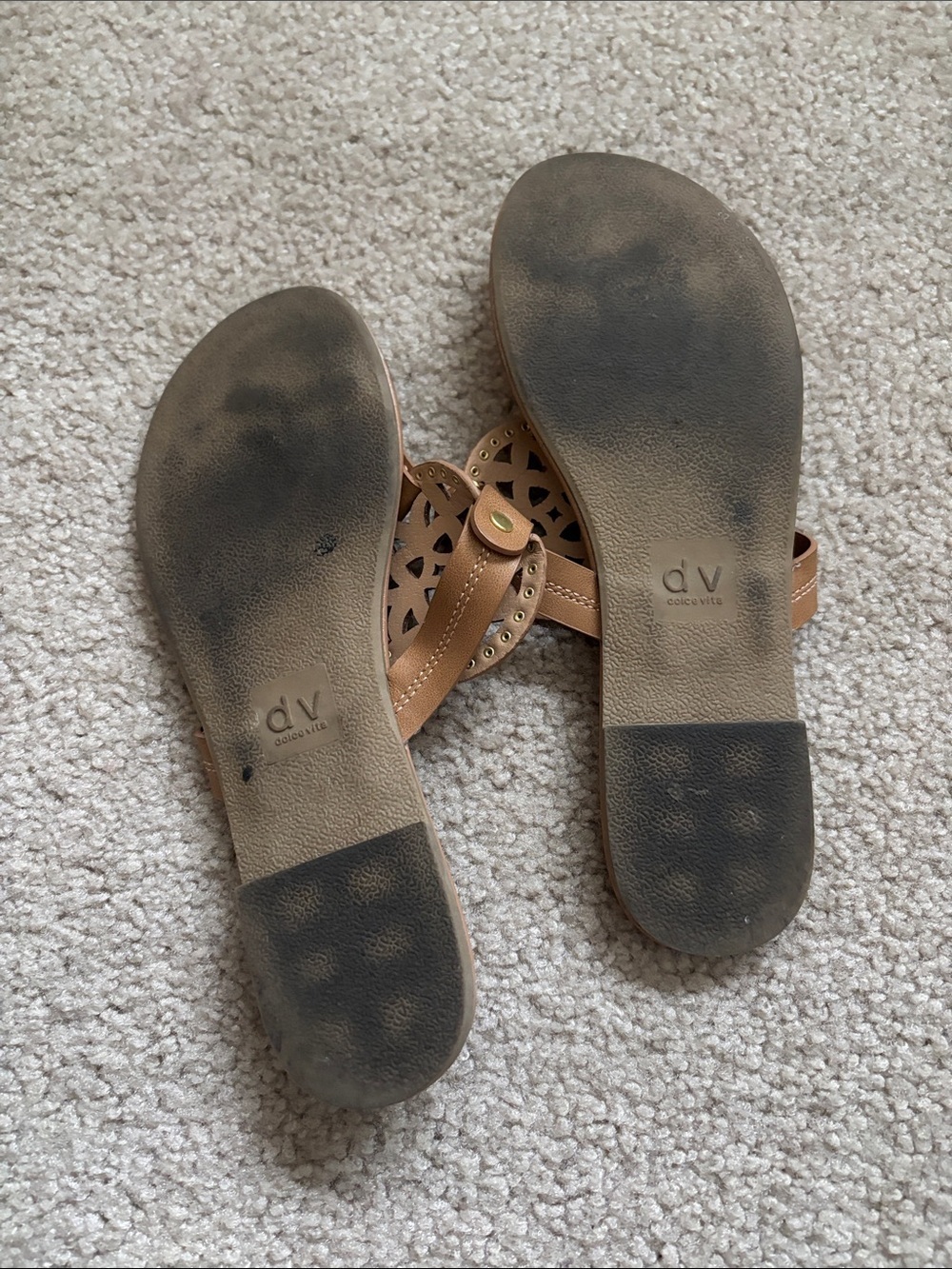 DV by Dolce Vita: Gotie Sandal size 6 - Picture 2 of 4